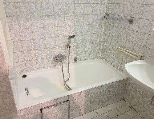 8500 Kortrijk: gezelig appartement uitzicht op park, centraal gelegen