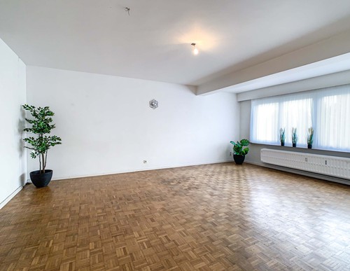 Ruim appartement met 3 slk te Maasmechelen