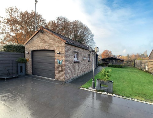 Mooie woning met 3 slaapkamers te Maasmechelen