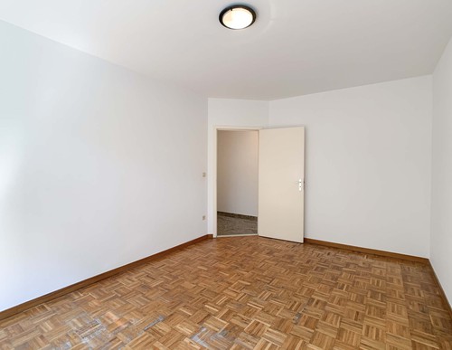 Gezellig appartement met 2 slaapkamers, inpandige garage en kelderberging te Maasmechelen