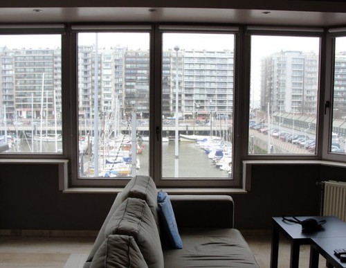 Appartement met autostaanplaats. Prachtig zicht jachthaven!
