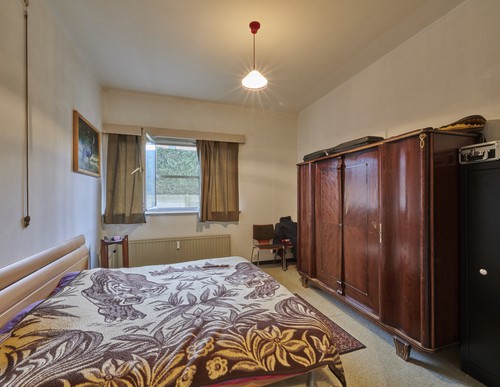 Handelspand met woonst te koop in Neerpelt centrum