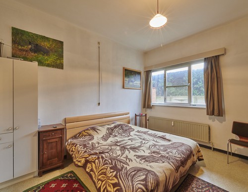 Handelspand met woonst te koop in Neerpelt centrum