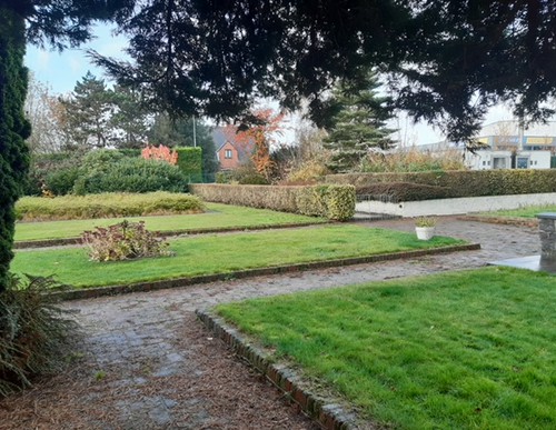 Karaktervolle Art-deco villa op toplocatie te Anzegem!