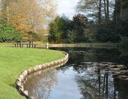 Stijlvolle en ruime instapklare villa met parktuin!