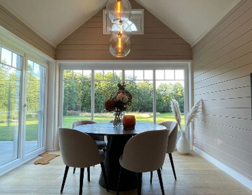 Stijlvolle en ruime instapklare villa met parktuin!