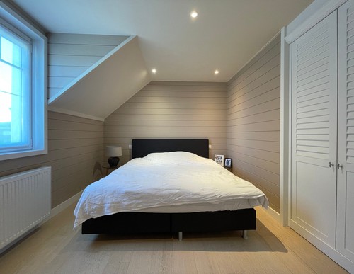 Stijlvolle en ruime instapklare villa met parktuin!