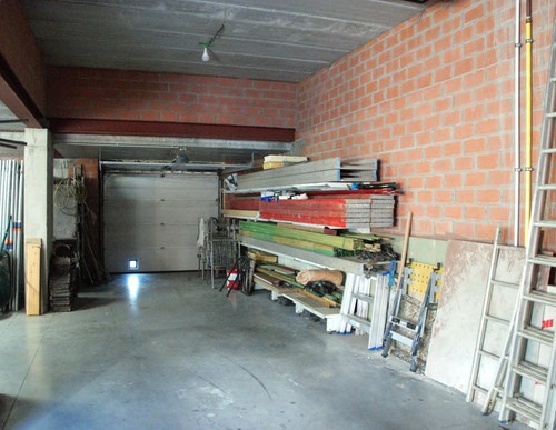 Zeer recente investeringswoning met werkplaats te Ingelmunster! (Reeds verhuurd)