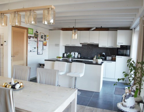 Zeer recente investeringswoning met werkplaats te Ingelmunster! (Reeds verhuurd)