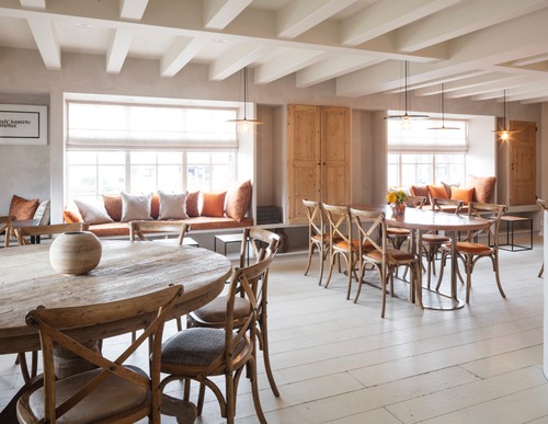 Sublieme eigendom (bouwjaar 2016) op een uiterst commerciële ligging te Oostkamp!